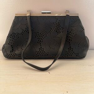 Vintage Express Genuine Leather Purse Cutout Floral Detail Thin Strap Black